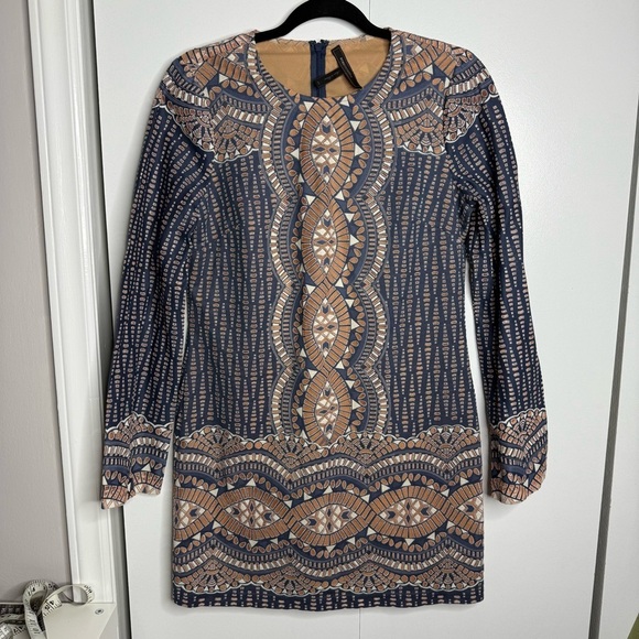 BCBG Maxazria - Alina Mini Shift Dress - Boho Long Bell Sleeves - XS - Picture 2 of 11